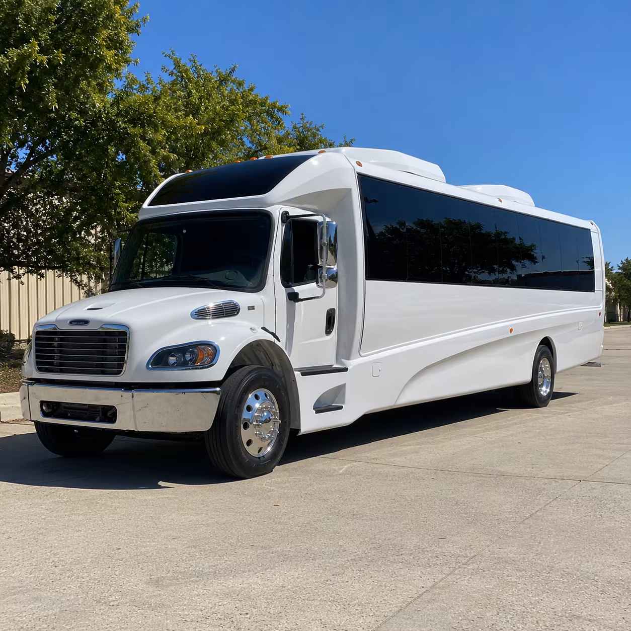 boulder 15 passenger minibus