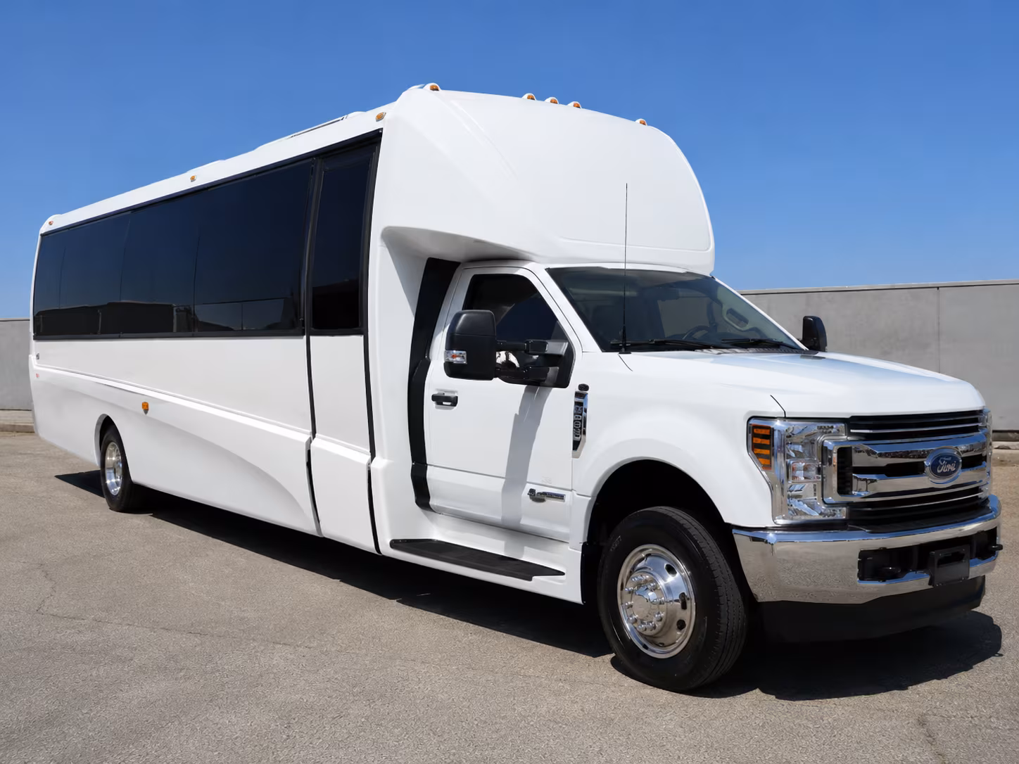 charter buses for boulder science and nature field trips